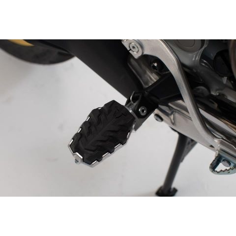 ESTRIBERAS FOOTREST KIT EVO SW MOTECH